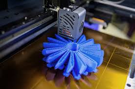 Máy in 3D đang hoạt đông