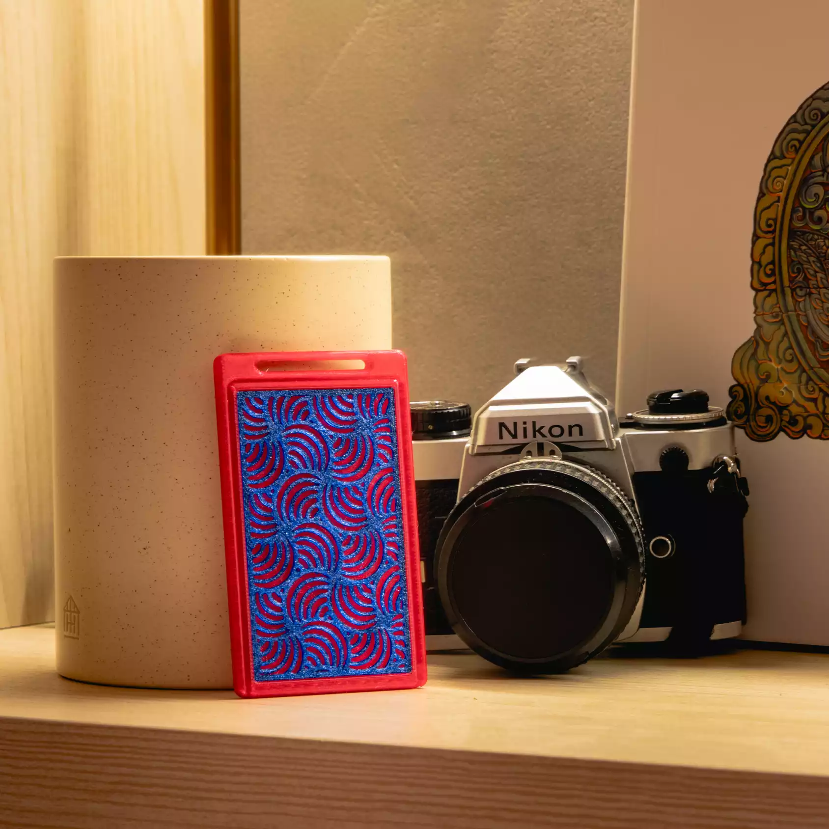 Vortex_Blue_Red_Lifestye-5_1x1